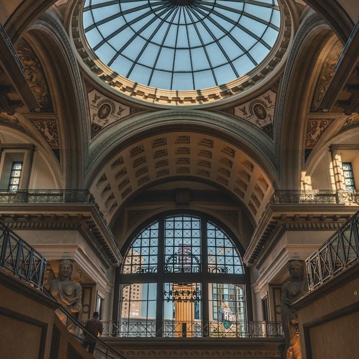 Family-friendly shopping and daily life in Canada